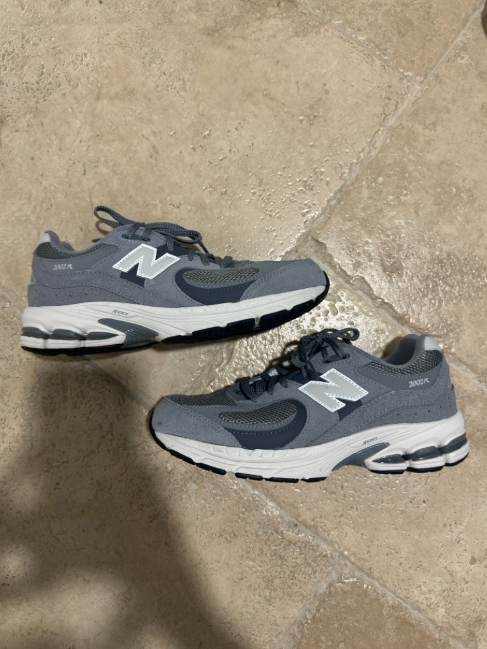 New Balance 2002R Steel/white